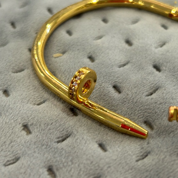 Beautiful Nail Cubic Zirconia Accented Bracelet-Select Gold or Silver-Boutique - Picture 5 of 11